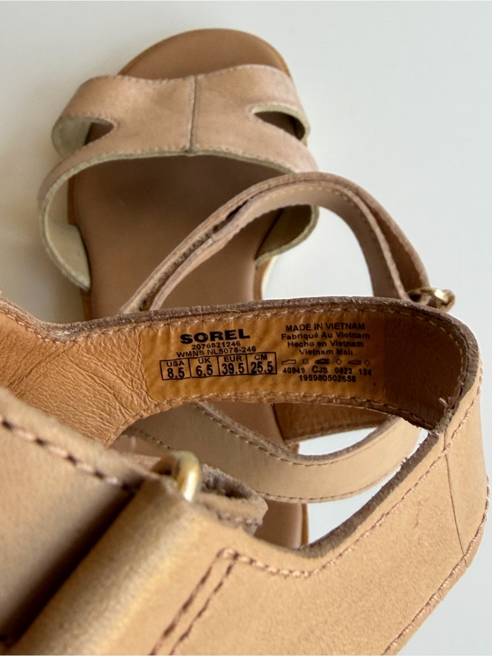 Sorel Women's Ella lll Rose Gold Ankle Strap Sandal Size 8.5 - Picture 6 of 6